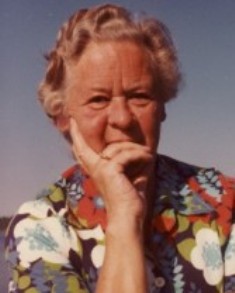  Elly Evelina BJÖRKLUND 1909-1997